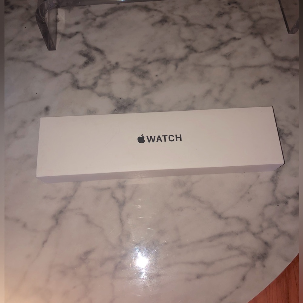 NEW Apple Watch SE 40MM